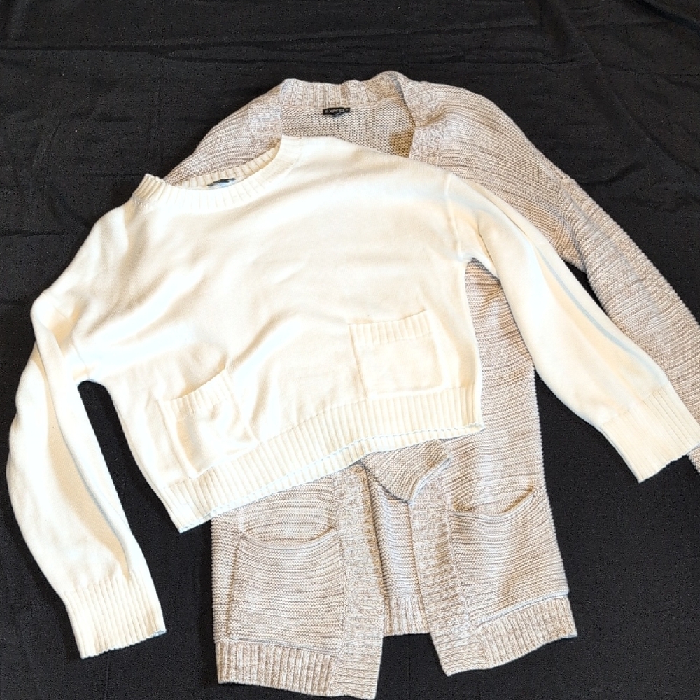 Express Bundle: Cardigan And Cropped Sweater Size medium